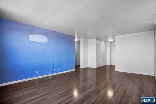 2100 Linwood Avenue 15p Property Photo 11