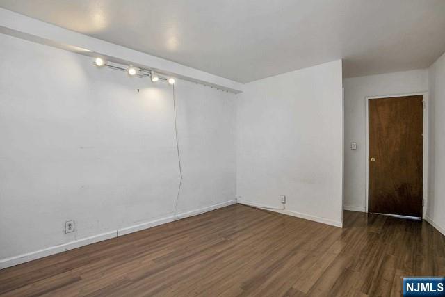 2100 Linwood Avenue 15p Property Photo 15