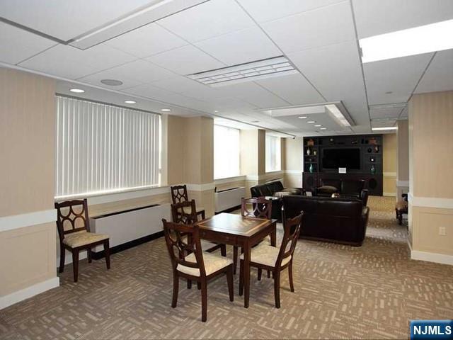 2100 Linwood Avenue 15p Property Photo 21