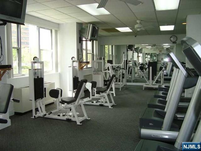 2100 Linwood Avenue 15p Property Photo 22