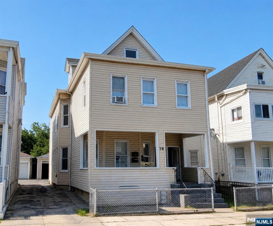 78 Van Buren Street Property Photo 1