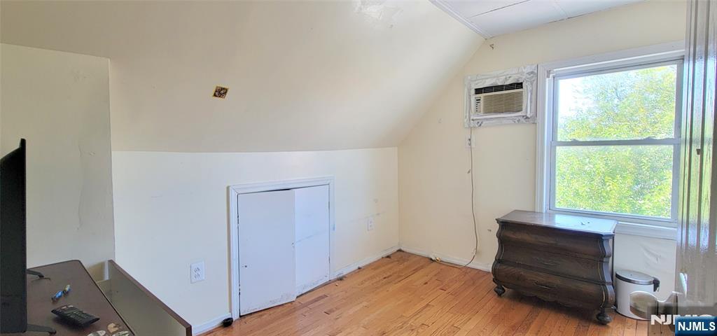 78 Van Buren Street Property Photo 24
