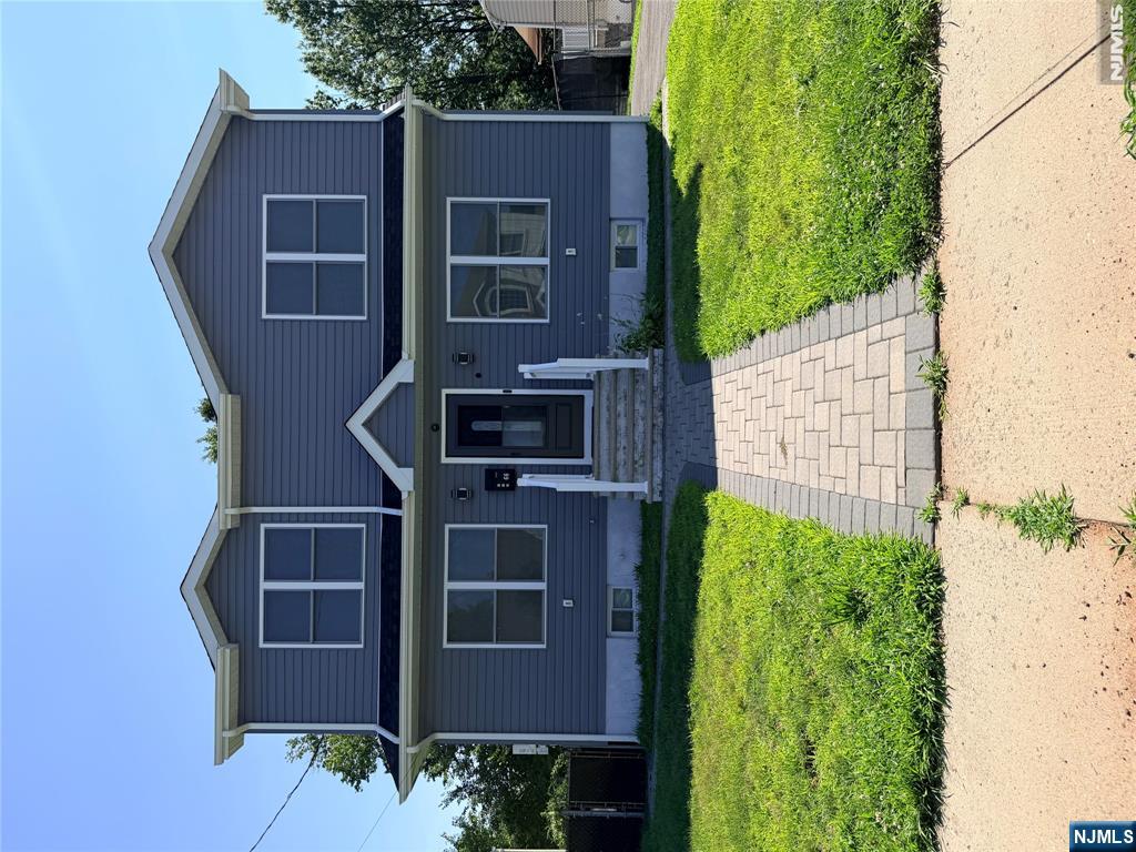 66 Edward Court Property Photo 1