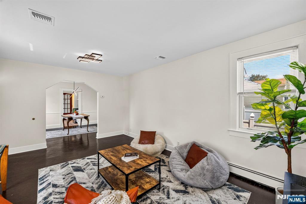 188 Lafayette Avenue Property Photo 5