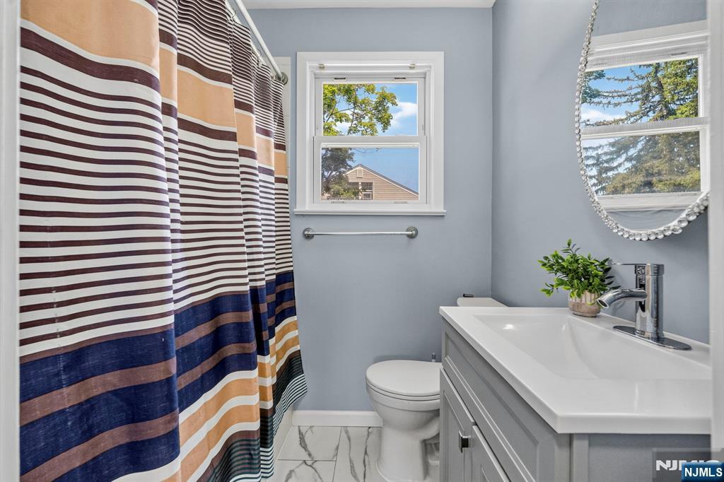 188 Lafayette Avenue Property Photo 15