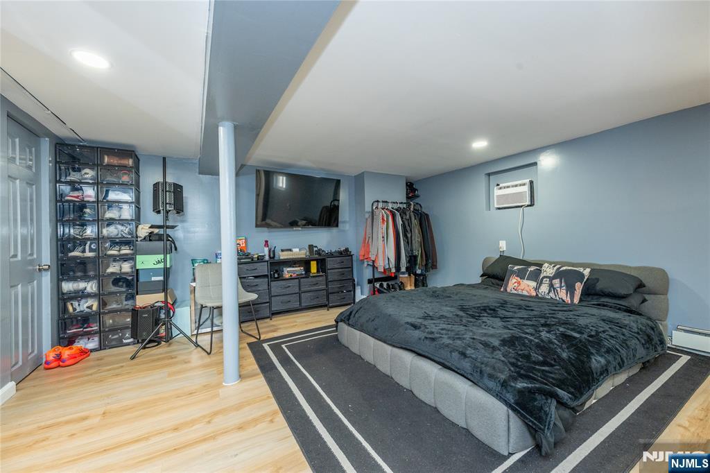 160 Mt Vernon Street Property Photo 14
