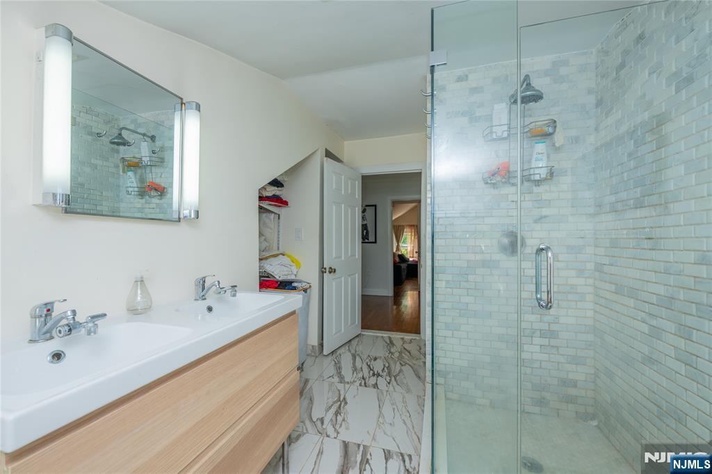 160 Mt Vernon Street Property Photo 19