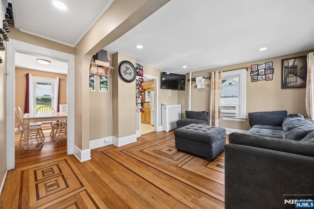26 Liberty Street Property Photo 3
