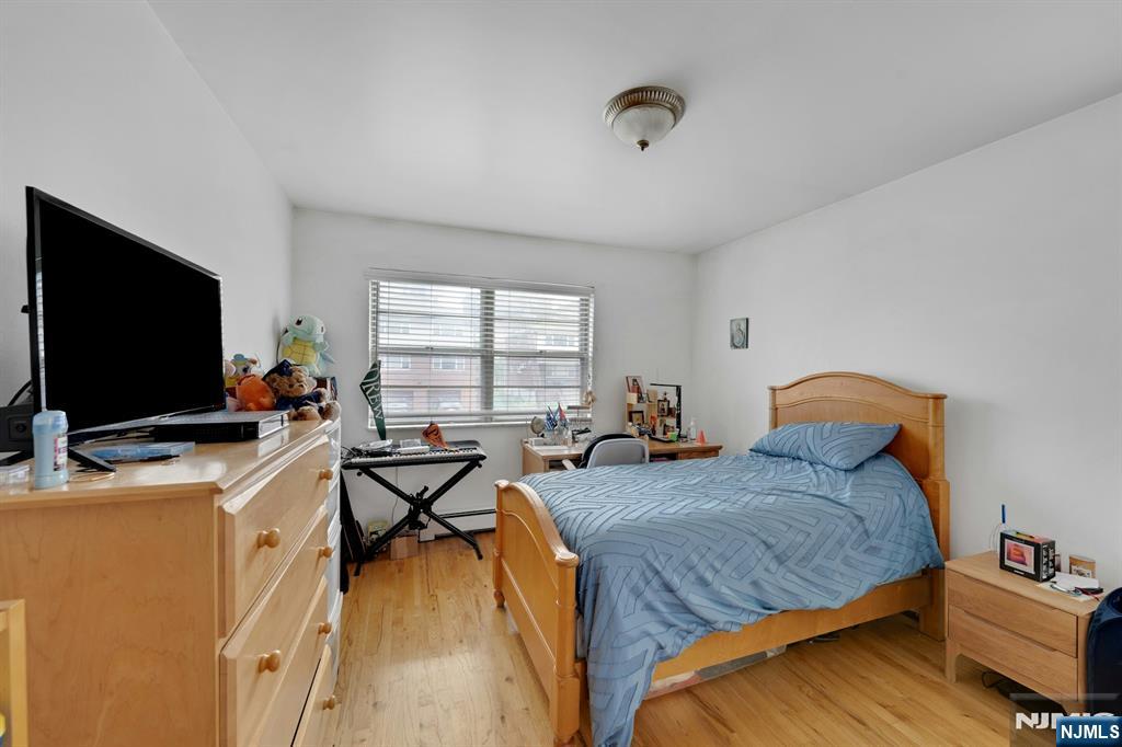 1527 10th Street Property Photo 9