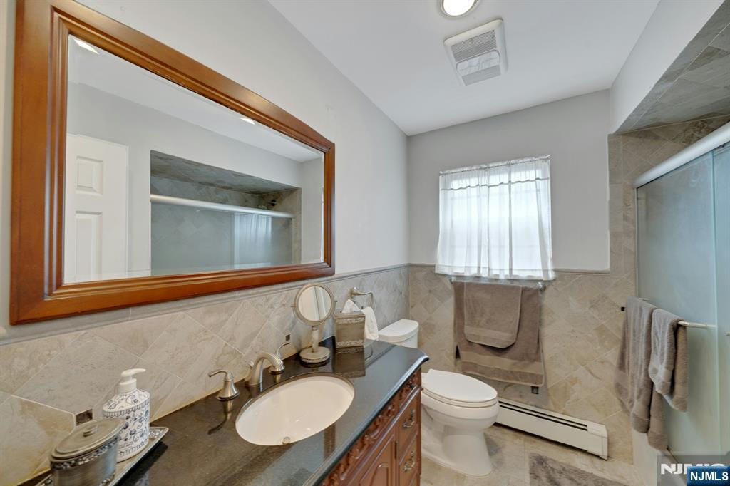 1527 10th Street Property Photo 11