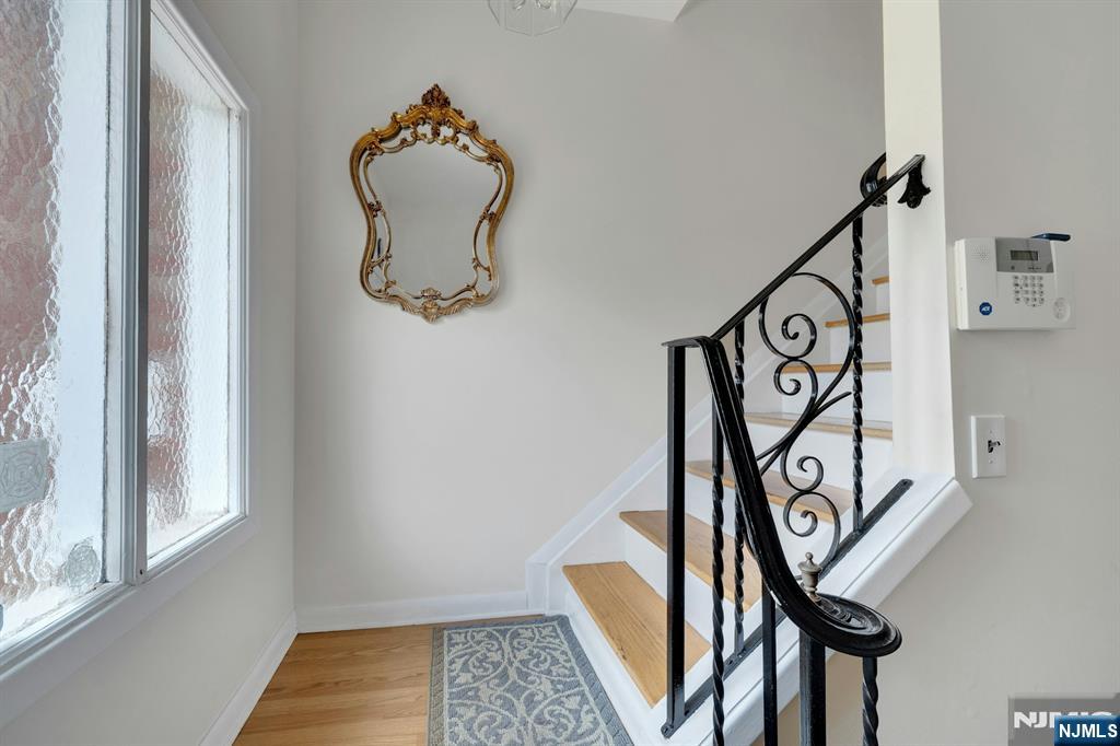 1527 10th Street Property Photo 12