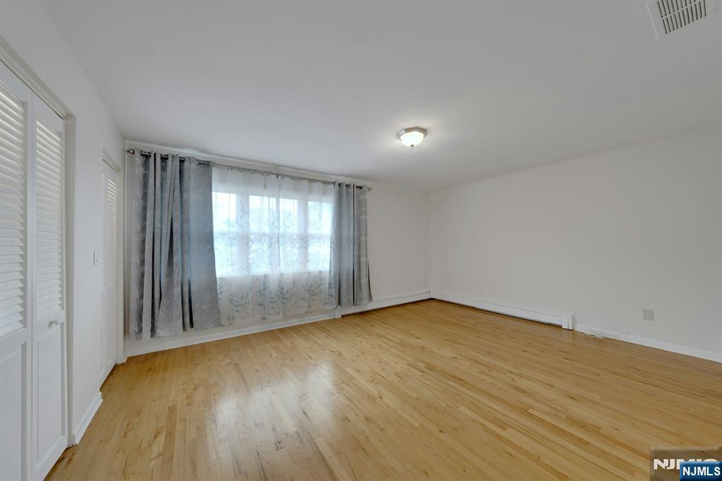 1527 10th Street Property Photo 17