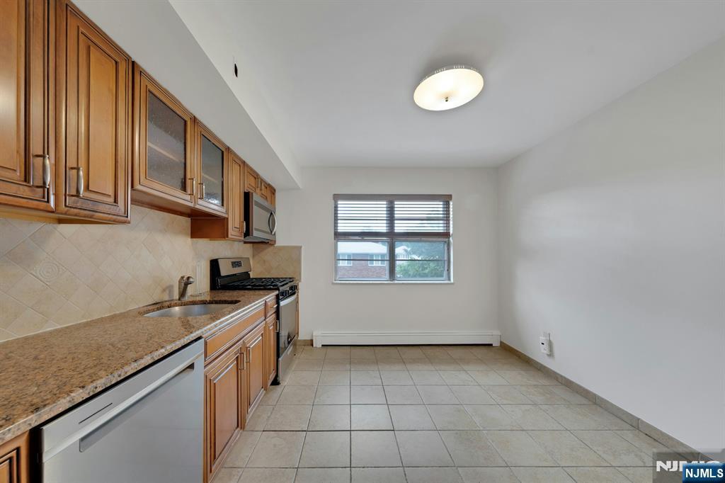 1527 10th Street Property Photo 23