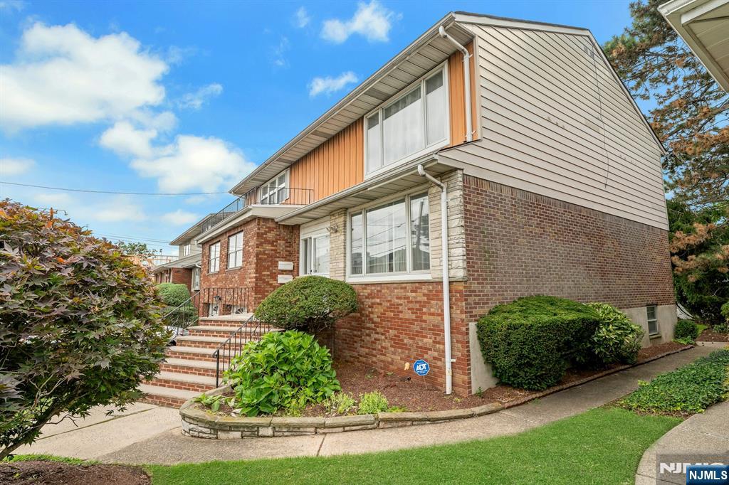 1527 10th Street Property Photo 35