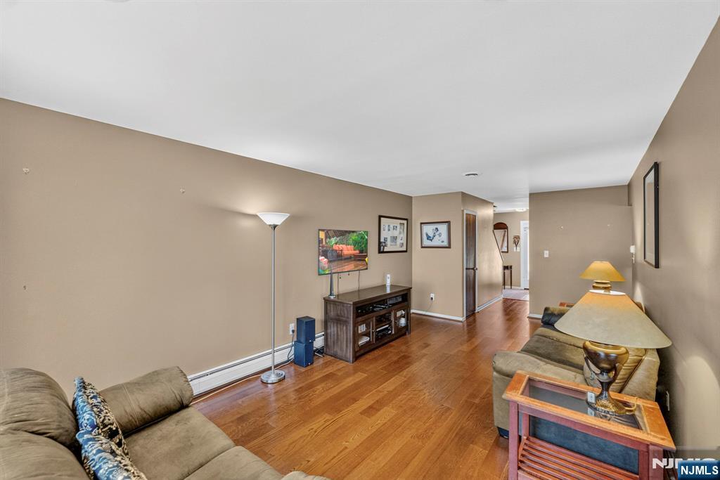 143 Grove Street Property Photo 8