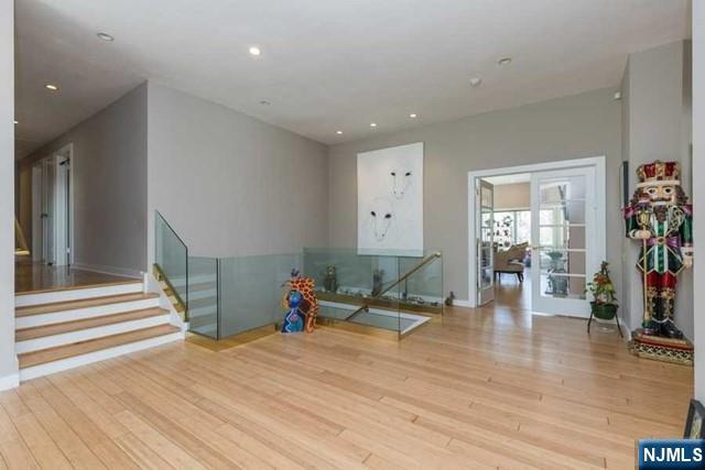 192 Stonehurst Drive Property Photo 3