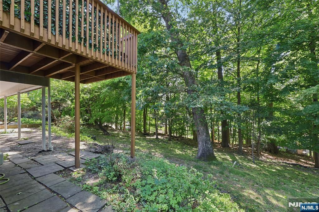 192 Stonehurst Drive Property Photo 18