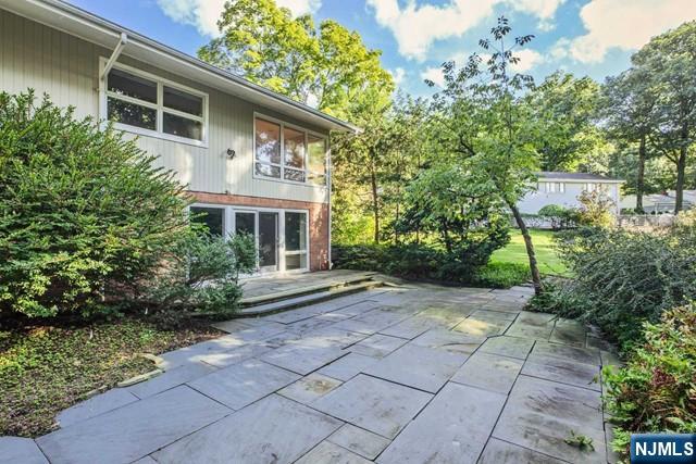192 Stonehurst Drive Property Photo 20