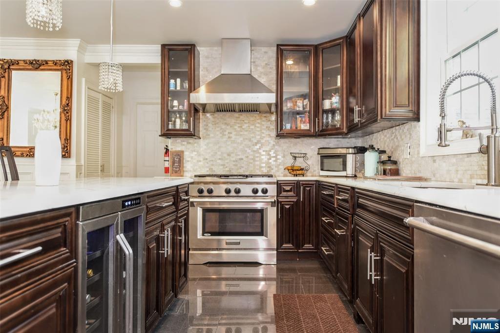 74 Ross Avenue Property Photo 15