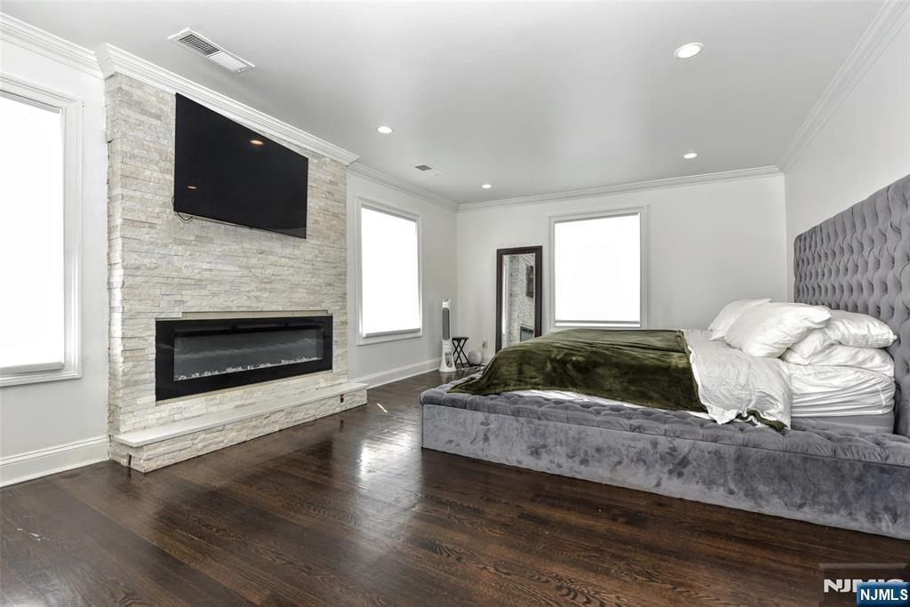 74 Ross Avenue Property Photo 20