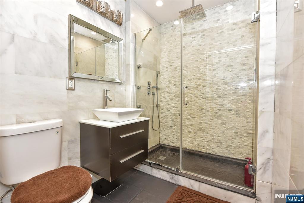 74 Ross Avenue Property Photo 25