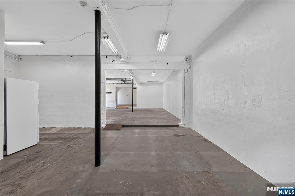 521 Valley Brook Avenue Office/ Warehou Property Photo 18