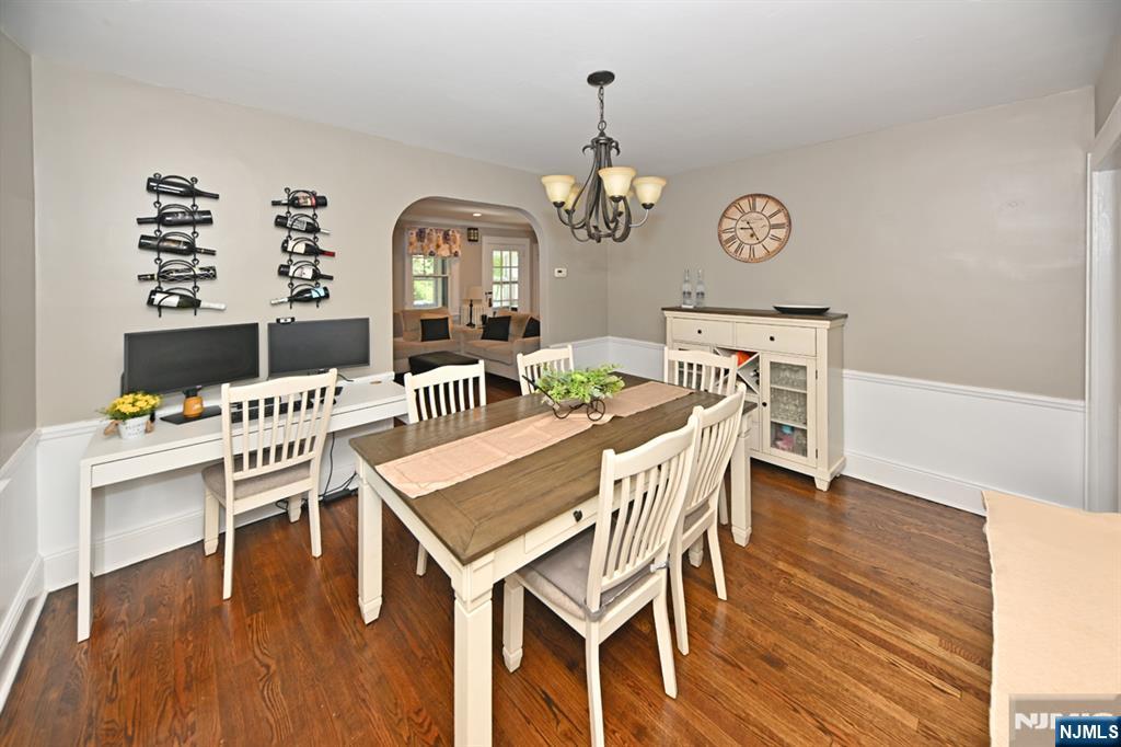 79 Westend Avenue Property Photo 8