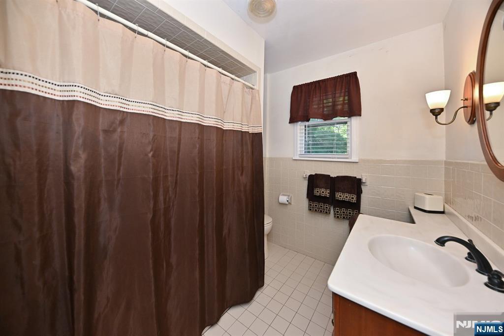 79 Westend Avenue Property Photo 16