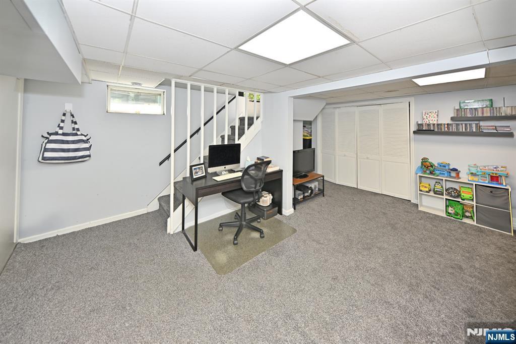 79 Westend Avenue Property Photo 18