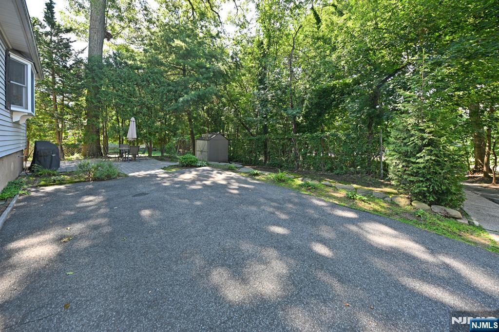 79 Westend Avenue Property Photo 20