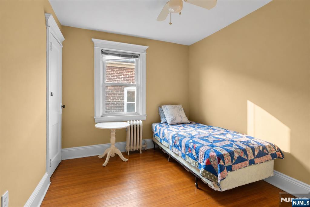 371 Park Avenue Property Photo 18