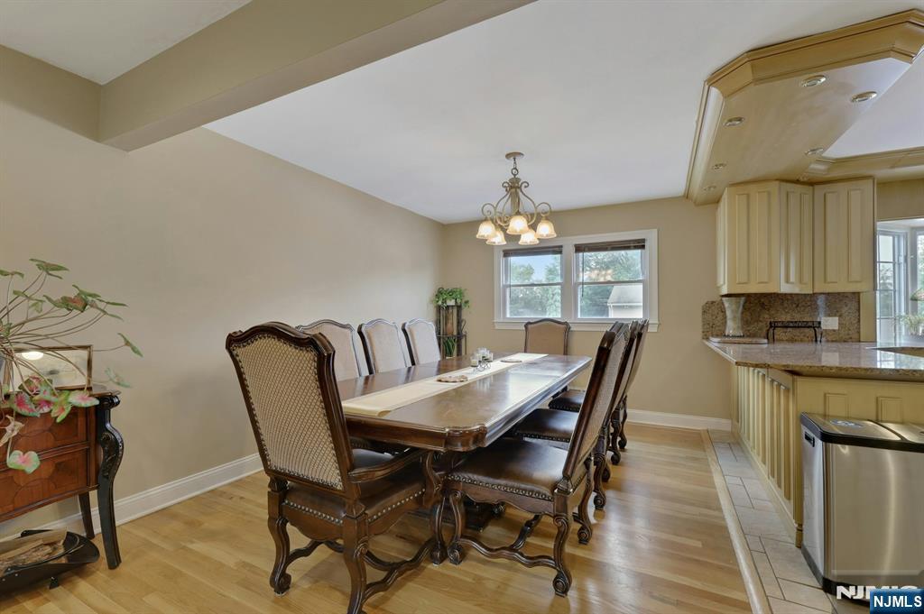 379 Leonard Drive Property Photo 12