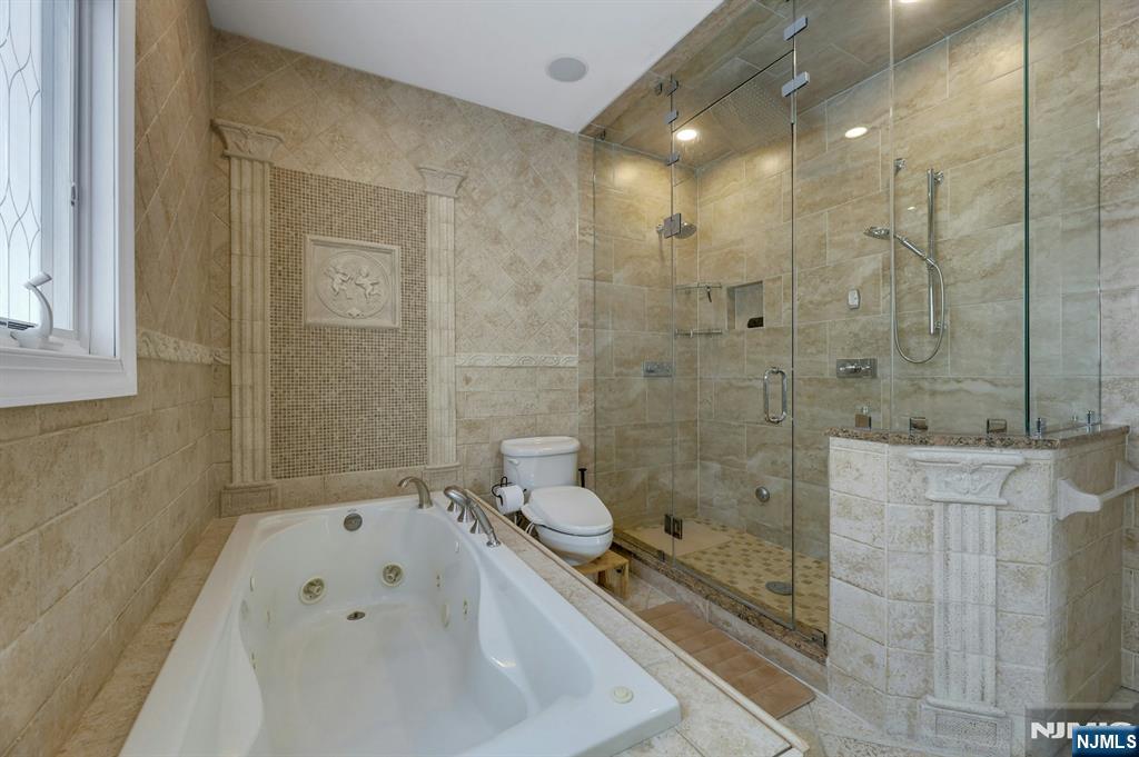 379 Leonard Drive Property Photo 31