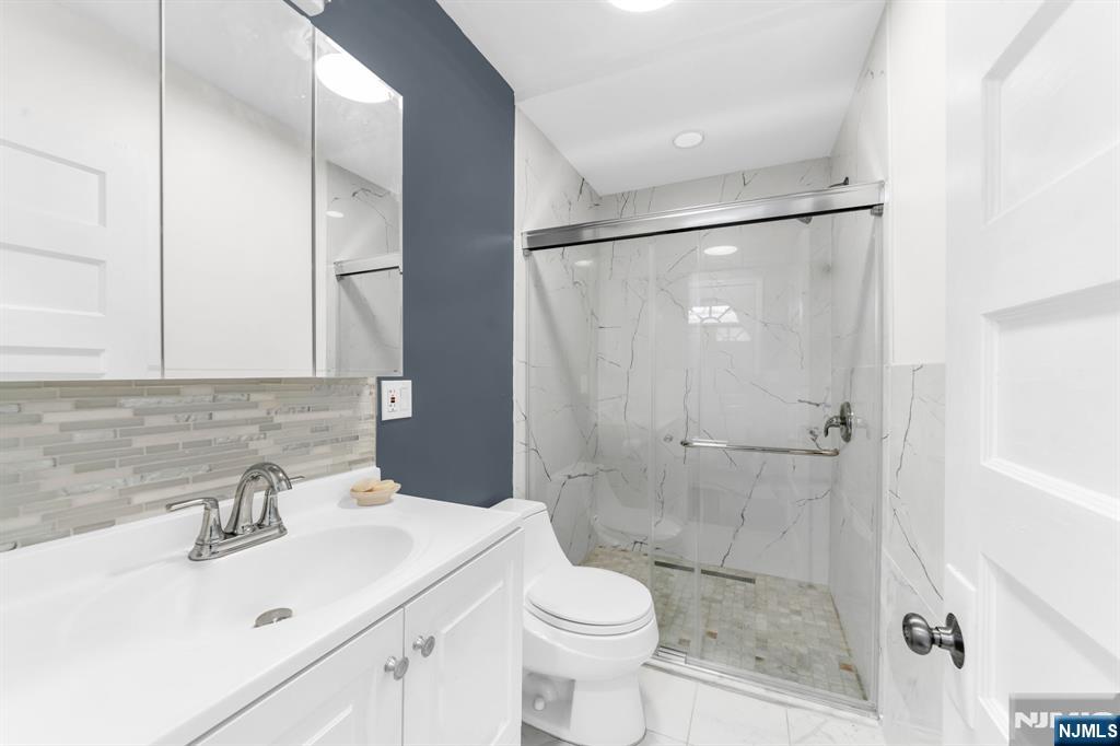 92 Union Avenue Property Photo 8