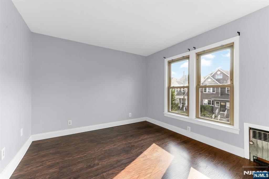 92 Union Avenue Property Photo 10