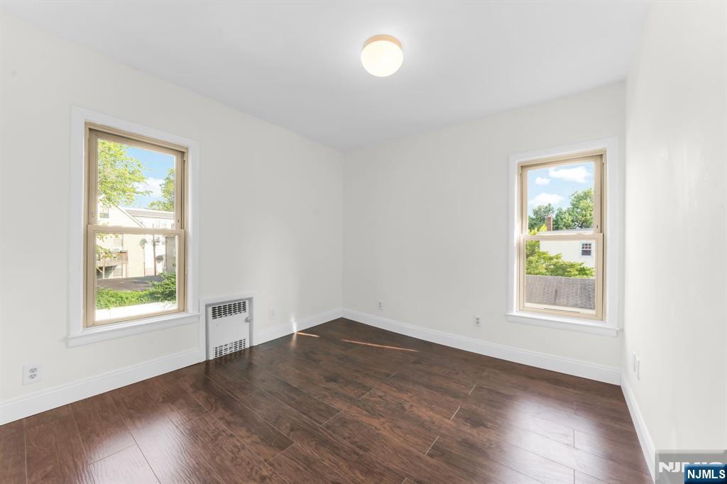92 Union Avenue Property Photo 14