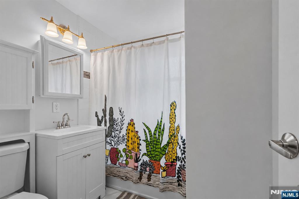 725 Joralemon Street 110 Property Photo 13