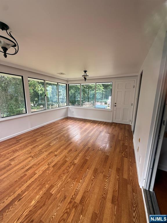 533 Ramapo Valley Road Property Photo 9