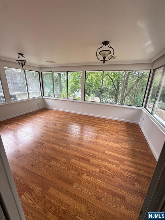 533 Ramapo Valley Road Property Photo 10