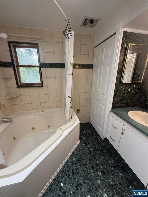 533 Ramapo Valley Road Property Photo 28