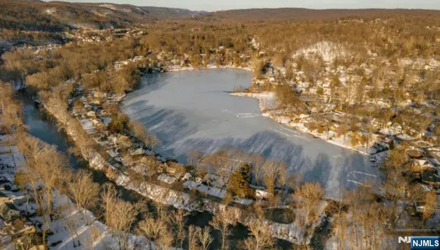 533 Ramapo Valley Road Property Photo 48