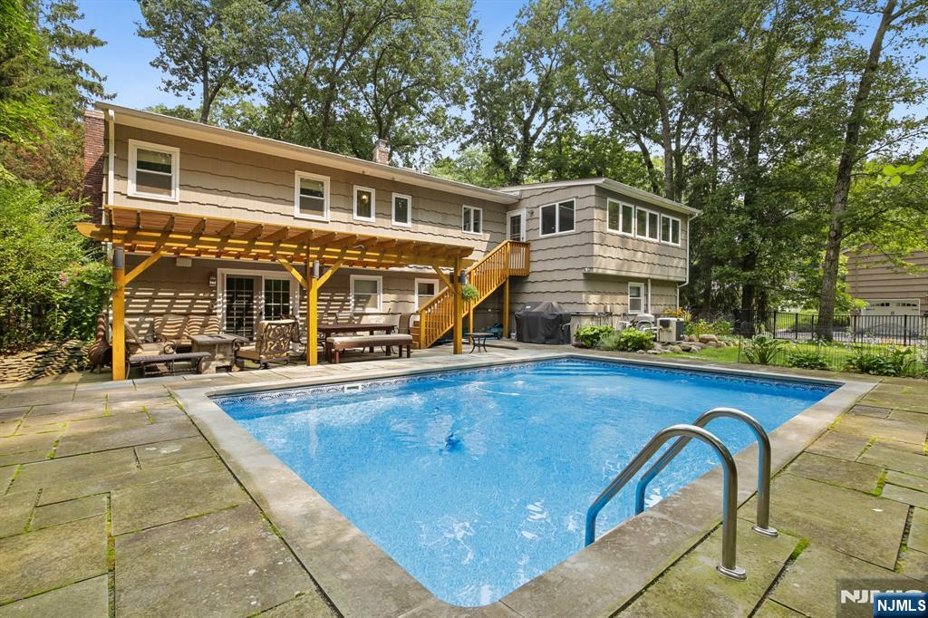 26 Birch Road Property Photo 17
