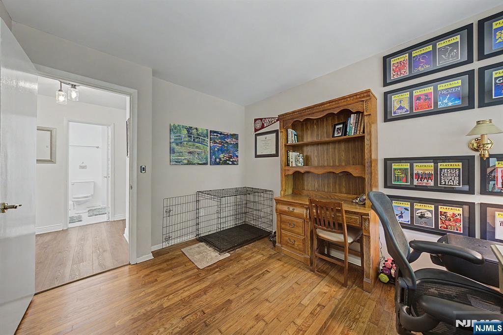 7 Commanche Trail Property Photo 28