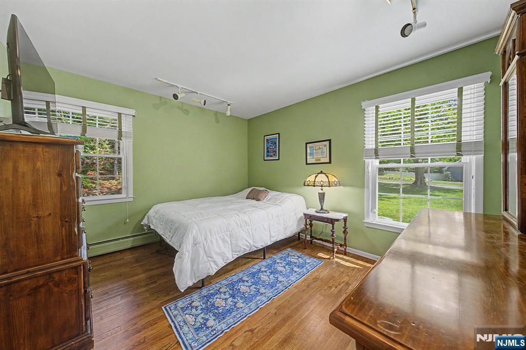 7 Commanche Trail Property Photo 31
