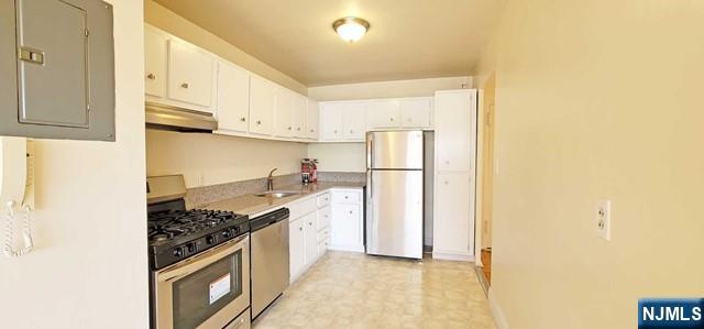 2348 Linwood Avenue 4m Property Photo 9