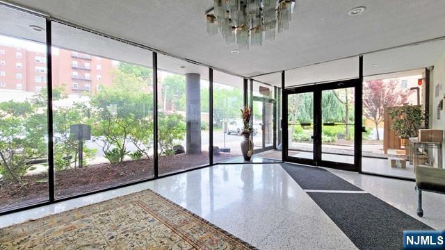 2348 Linwood Avenue 4m Property Photo 16