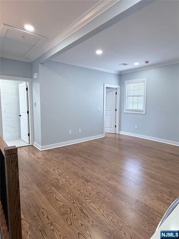 8 Essex Street Property Photo 5