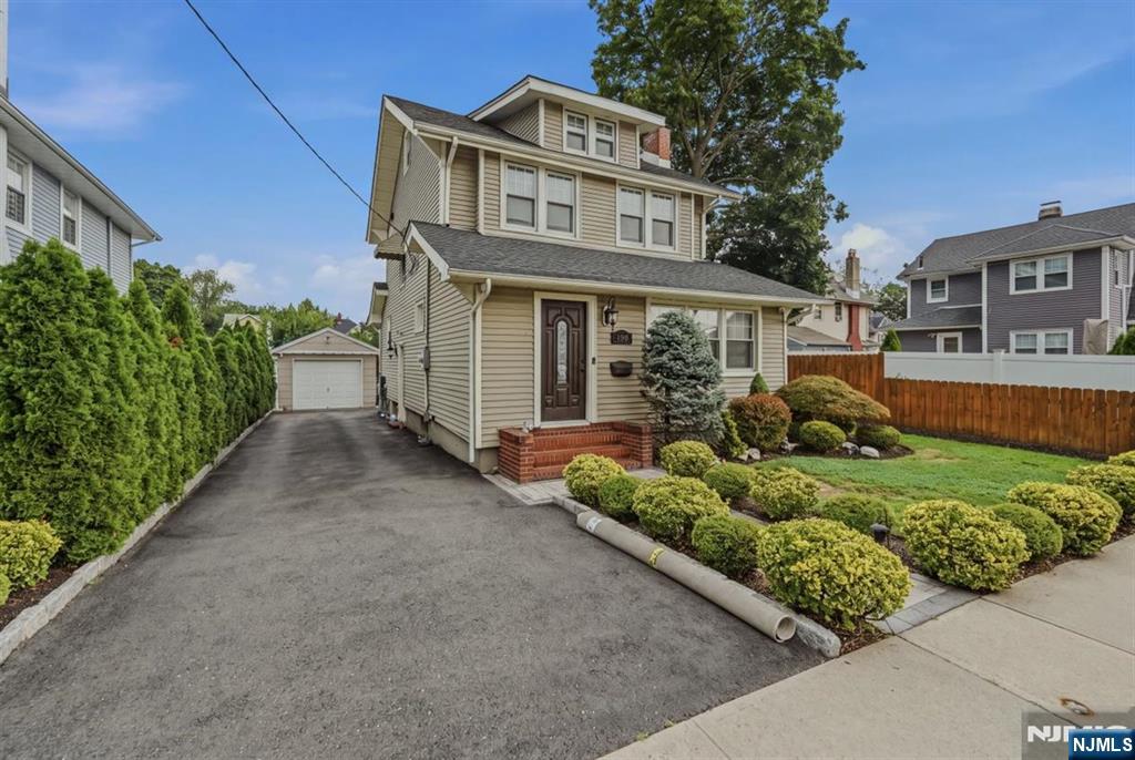 198 Preston Street Property Photo 2