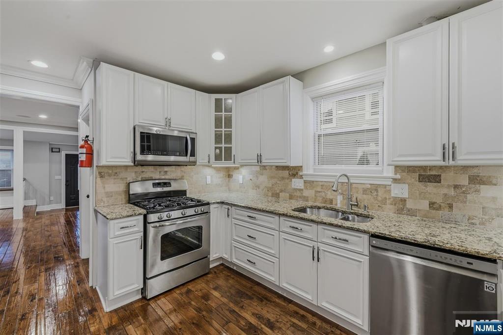 198 Preston Street Property Photo 12