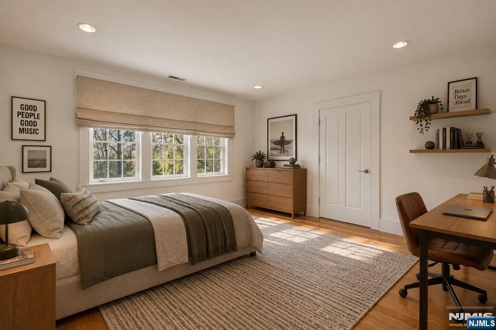 7 Charney Place Property Photo 26